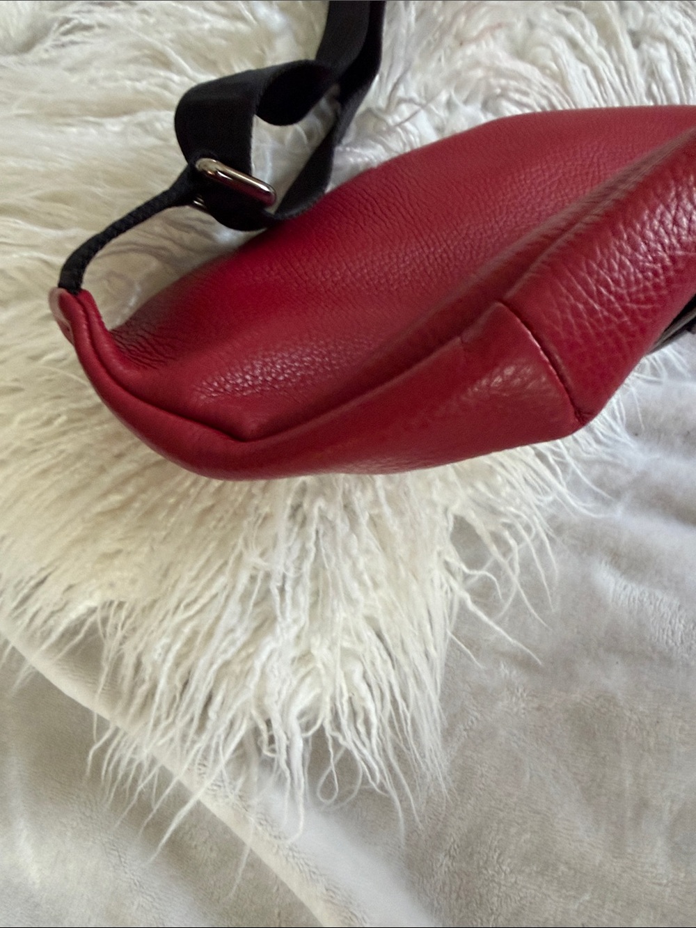 Large Valentino Pebbled Leather Waist Bag in Deep Red with Black Hardware - Picture 4 of 5